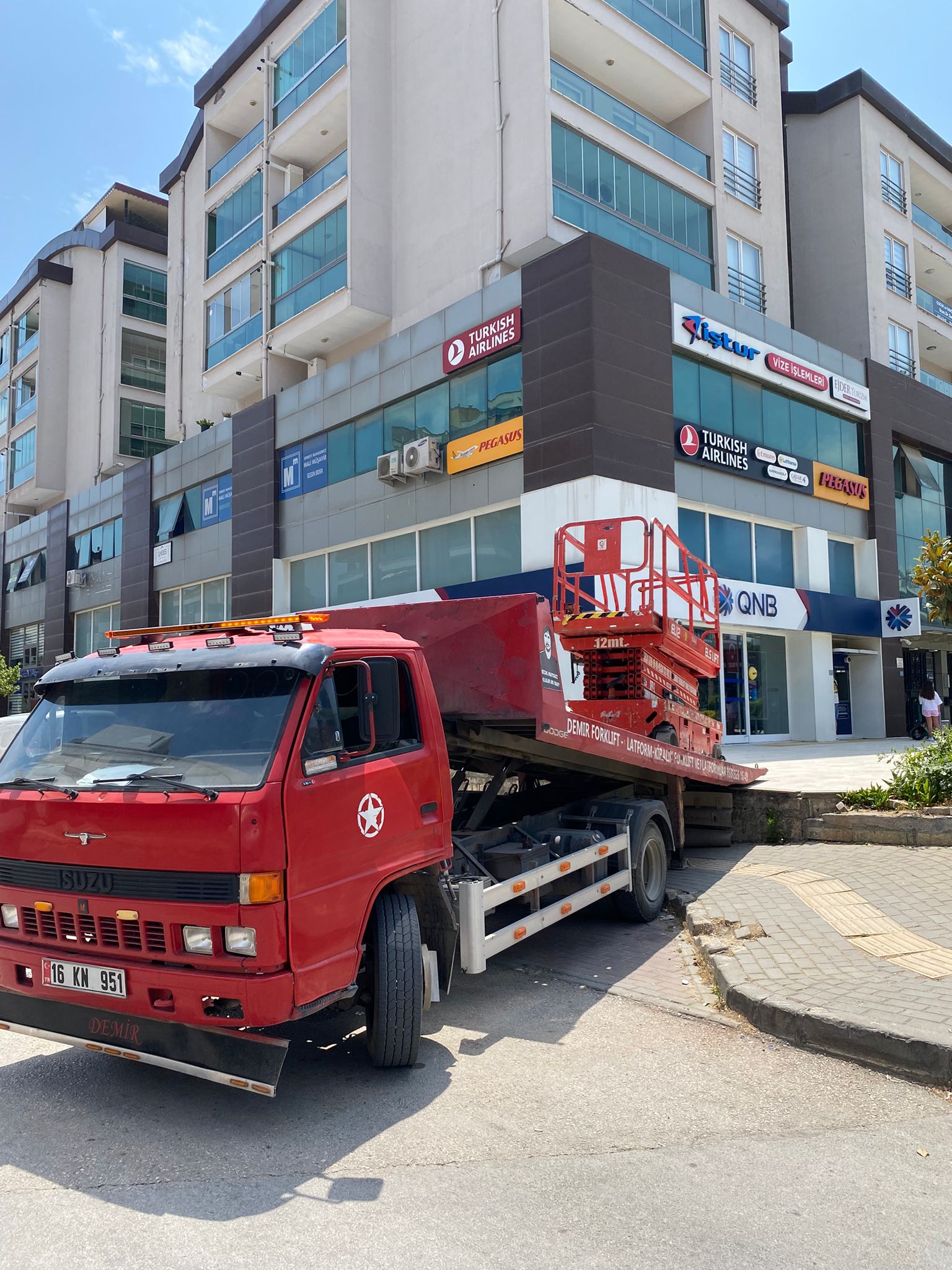 Özlüce Manlift Kiralama